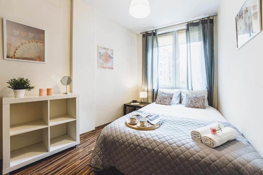 Apartament Niecala Queens Superior Lublin Exteriör bild